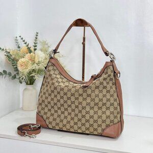 Authentic pre-loved Gucci bags – classic styles